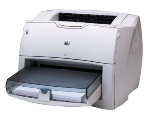 Imprimanta laser HP LaserJet 1300 Q1334A + cartus compatibil nou