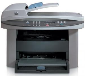 Imprimanta multifunctionala laser HP LaserJet AiO 3030 Q2666A fara tava iesire hartie