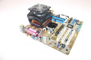 Kit Placa de baza P4R800-VM Socket 478 + Procesor Intel Pentium 4  2.4GHz + set Cooler/Heatsink Titan