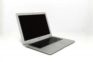 Laptop Apple MacBook Air, W88242BKY51, Display 13.3 inch, Intel&reg; Core&trade; 2 Duo 1.6Ghz, 80GB, 2GB DDR2, Webcam