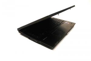Laptop Hp EliteBook 8740w Intel Core i5 560M 2.67GHz, 4GB DDR3, HDD 250GB, Radeon HD 5800 1GB memorie, Tastatura illuminata, Wi-Fi, Bluetooth, DVD-RW, Display 17 inch