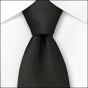 Cravata neagra ospatar