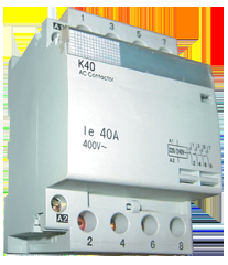 Contactor modular 40A pentru iluminat 2NO+2NC