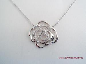 Colier din argint cu trandafir