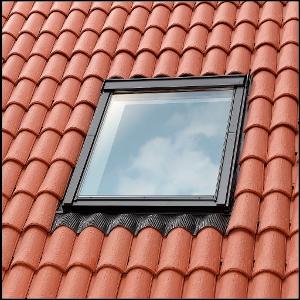 Rama de etansare VELUX pentru invelitori ondulate (model EDW/EKW)