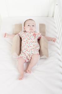 Suport Somn Usor pentru somn bebelusi 0-6 luni impotriva refluxului - BebeDeco