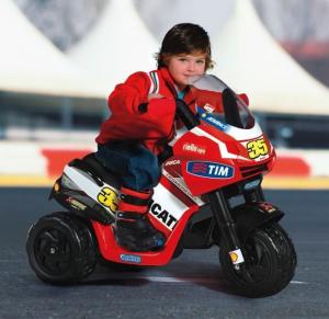 Motocicleta electrica copii DUCATI DESMOSEDICI RAIDER  Peg Perego