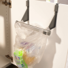 Suport saci gunoi pentru usa dulap bucatarie