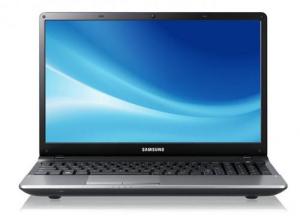 Notebook Samsung  i3-3110M 4GB 500GB GT 620M 1GB Windows 8