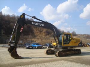 Comercializam Senile de cauciuc excavator marca Volvo