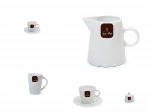 Serviciul pentru cafea Aurile Simple - LOVE