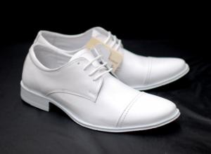 Pantofi eleganti barbatesti din piele naturala cu siret (Alb)