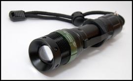 Lanterna - LED CREE Q5 - Zoom cu acumulator LiIon 4000mAh