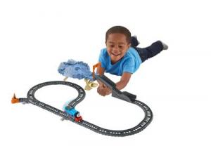 Jucarie Thomas & Friends Trackmaster Motorized Railway Close Call Cliff Set