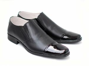 Pantofi negri eleganti barbatesti din piele naturala cu varf lacuit mas. 41 - Lichidare de stoc!