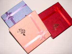 Cutiute cadou bijuterii (carton)