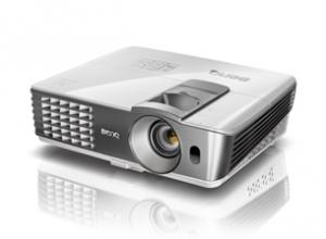 Benq W1070 Videoproiector 3D Full HD   DLP 3D   2000 ANSI lumens   1920 x 1080 pixeli   240 W   16:9   1080p   10000:1