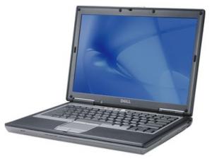 Laptop  DELL Latitude D820