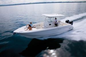 Ambarcatiune Boston Whaler 320 Outrage