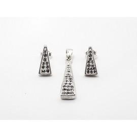 Set din argint cu cristale swarovsky compus din cercei si pandantiv