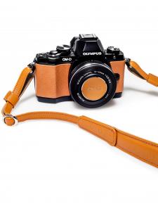 Olympus E-M10 Limited Edition Kit orange