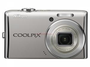NIKON - Promotie Camera Foto COOLPIX S620 (Argintie)