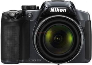 NIKON - Promotie Aparat Foto Digital COOLPIX P510 (Gri) Filmare Full HD, Poze 3D, GPS  + CADOURI