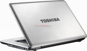 Toshiba - Laptop Satellite L450-172 + CADOU