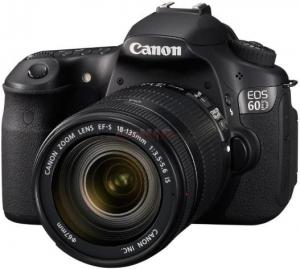 Canon - D-SLR Canon EOS 60D cu Obiectiv EF-S 18-135 IS (Full HD)