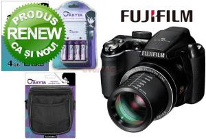 Fujifilm - RENEW! Aparat Foto Digital Fujifilm Finepix S3200 (Negru) + Geanta + Card SDHC 4GB + Incarcator + Acumulatori