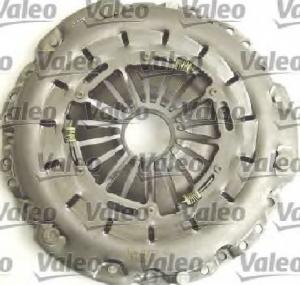 Set ambreiaj MERCEDES BENZ C CLASS  W203  PRODUCATOR VALEO 826656