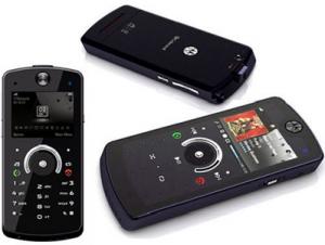 TELEFON MOTOROLA ROKR E8