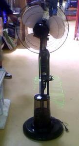 Ventilator cu umidificare Cool Mist VSF-1601M