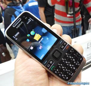 Telefon nokia e55