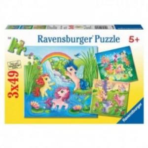 Puzzle ponei in lumea basmelor, 3x49 piese