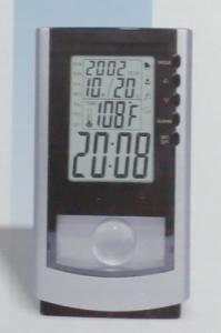 Ceas de birou cu pendul cu afisarea temperaturii ambientale