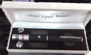 Pointer laser cu trei lentile cu joc de lumini