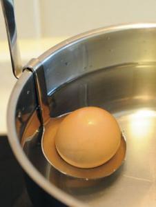 Lingurita speciala pentru fierberea oualelor