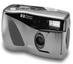 Camera foto digitala HP C200 +4 acc. NiMH +Incarcator +CF 32MB +Reader 7-in-1