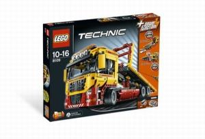 LEGO Flatbed Truck din seria LEGO TEHNIC