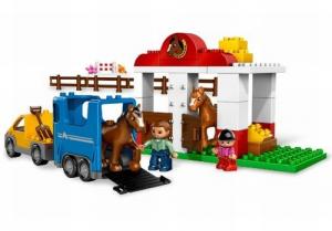 LEGO Grajd cai din seria LEGO DUPLO