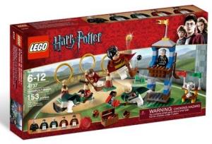 LEGO Quidditch Match din seria LEGO HARRY POTTER