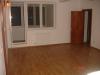 Apartament 3 camere in zona