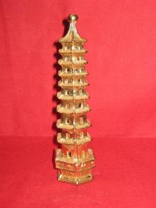 Pagoda cu 9 nivele ( din alama )