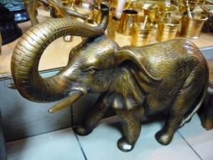 Elefant mare, din bronz