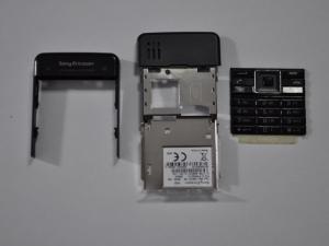 Carcasa Originala Sony Ericsson C902 3 Piese Swap - Neagra