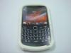 Husa Silicon BlackBerry Bold Touch 9900 9930 Alb Cu Negru