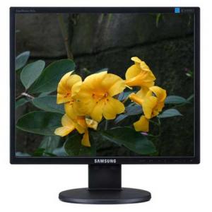 Monitor LCD Samsung 943SN