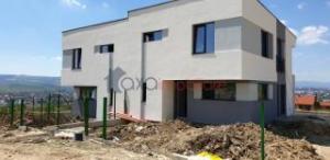 Casa 4 camere de vanzare in Cluj Napoca, Iris. ID oferta 5296