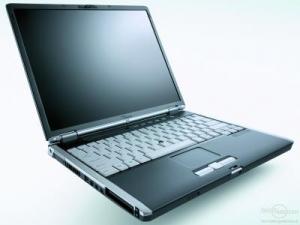 Laptopuri Second Hand Fujitsu Siemens S7020, Pentium M, 1,73Ghz , 2Gb DDR , 40Gb , DVD-ROM , 14.1 inch ***
